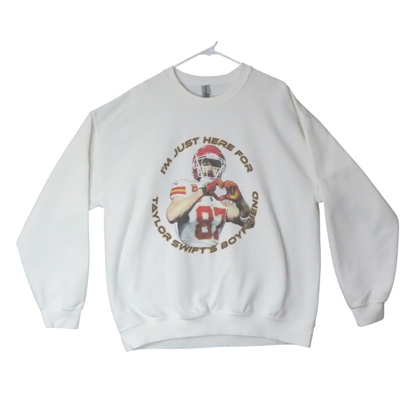 Gildan Tops - Gildan Travis Kelce Taylor Swift Boyfriend Sweatshirt White XL Heavy Blend